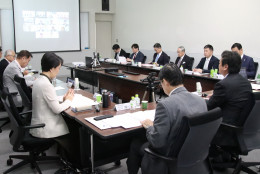 オンライン併用で開催した理事会